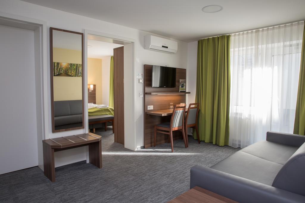 Goethe Business Hotel By Trip Inn Frankfurt am Main Exterior photo